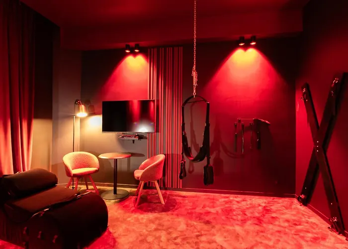 Evasion Intime : Love Room De Luxe A Cannes
